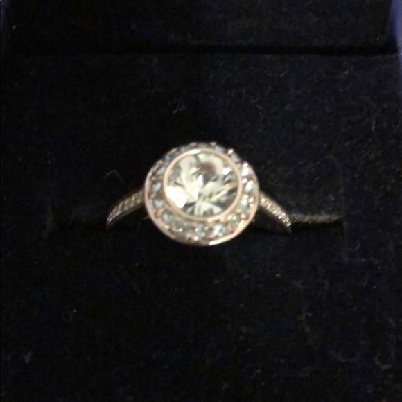 Swarovski Ring EUC Blue Crystal Original Box - Picture 2 of 8